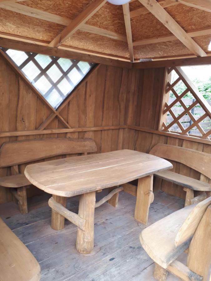 Juro Guest House Šiauliai Екстериор снимка