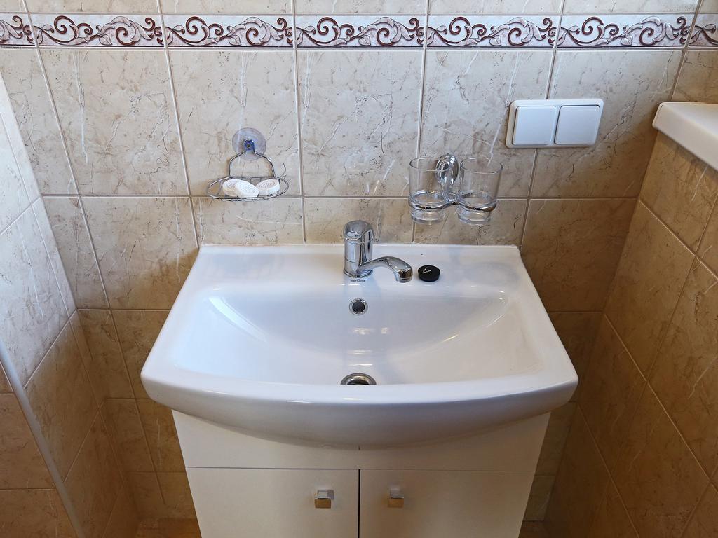 Juro Guest House Šiauliai Екстериор снимка